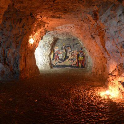 Chislehurst Caves Tour